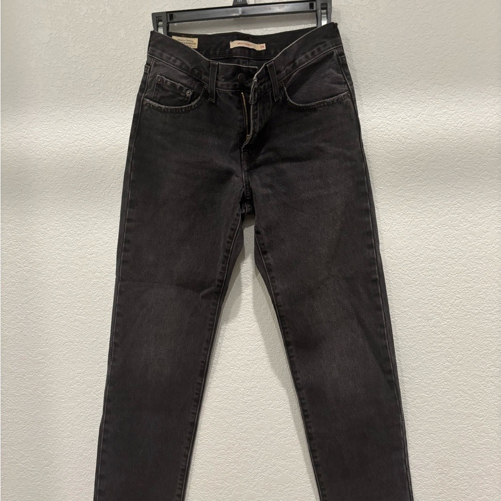 Levi's Black Skinny Jeans with Modern Fit